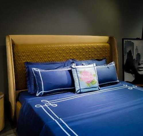 Majestic Sapphire Tranquil Curve 300 TC|500 TC Designer Bed Sheet