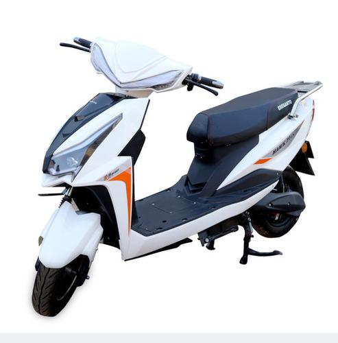 Hawk Plus Electric Scooty