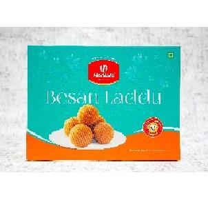 Besan Laddu
