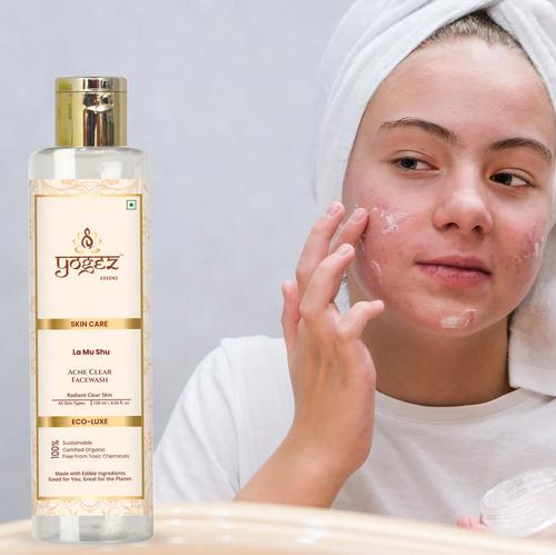La Mu Shu Acne Clear Facewash