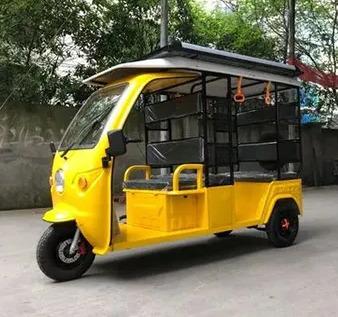 Electric three wheeler with solar