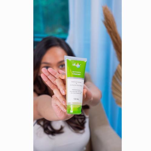 Mild Exfoliating Cleanser