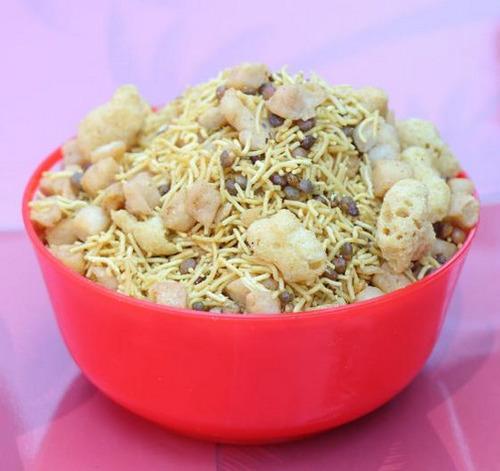 Besan Mixture Namkeen