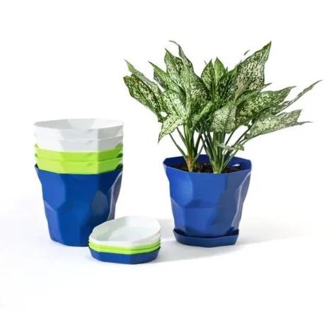 Self-watering (Model V11) in polygon patterns