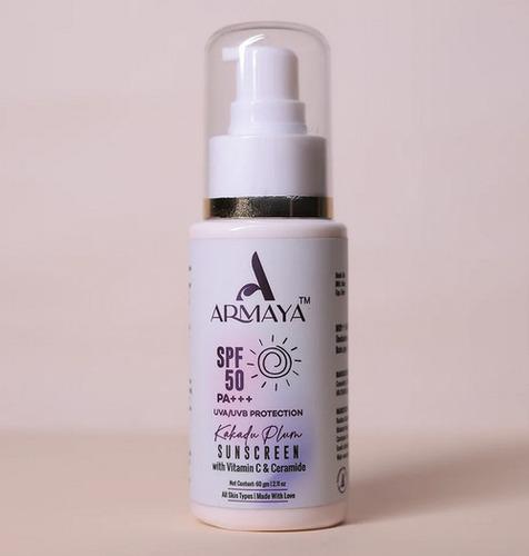 Kakadu plum Sunscreen - with vitamin C & ceramide