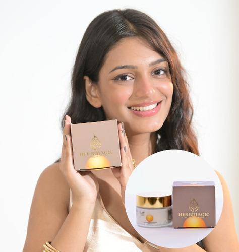 Licorice & Coffee Beans Face Scrub