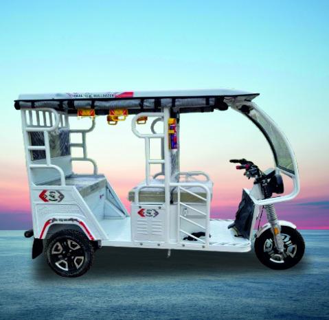Electric Rickshaw White