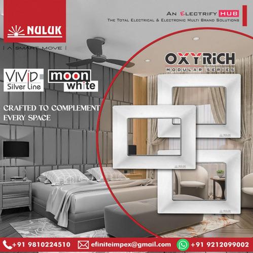 NULUK VIVID SILVERLINE MOONWHITE MODULAR PLATE