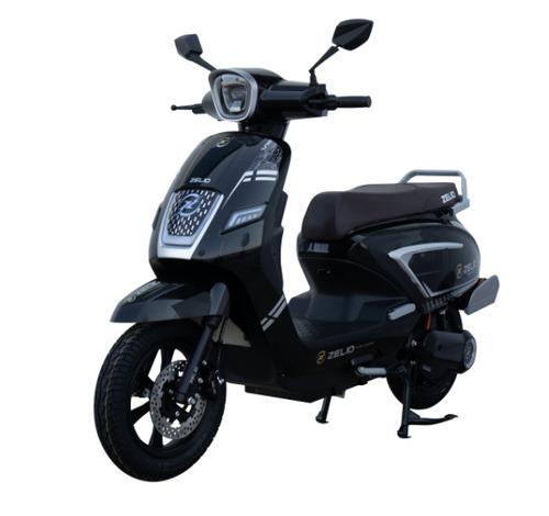Eeva zx+ Electric Scooty Black