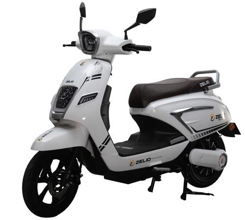 Eeva zx+ Electric Scooty White