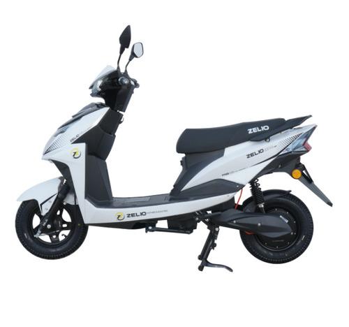 Eeva Electric Scooty White