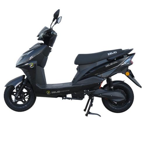 Eeva Electric Scooty Black