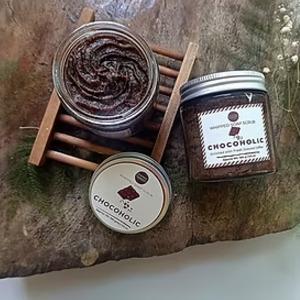 Chocoholic Foaming Scrub