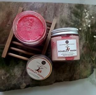 Scarlet Oudh Foaming Scrub