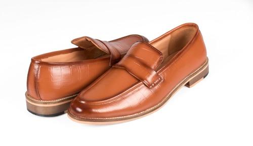 Leather shoes
