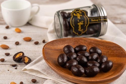 COFFEE ALMOND DRAGEES