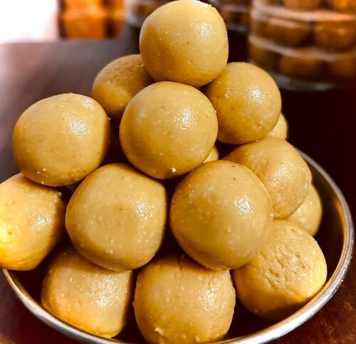 Shengadana Laddoo