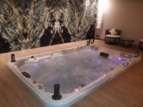 Hydrotherapy Outdoor Spa Pool