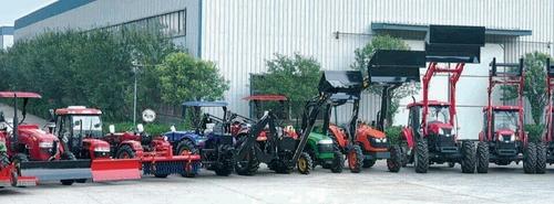 Front Loader / Dozer / Back Hoe