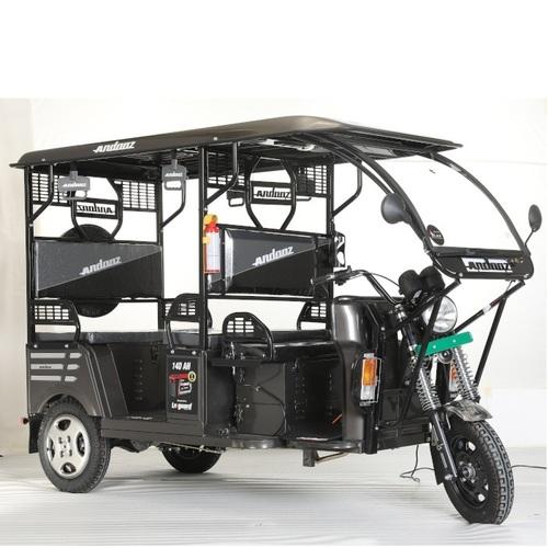 Three Wheeler E Rickshaw