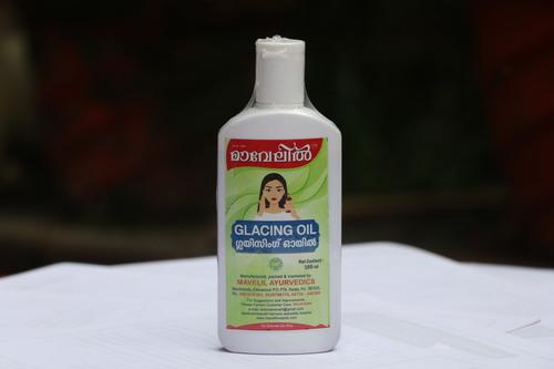 Mavelil Ayurvedic Glacing Oil