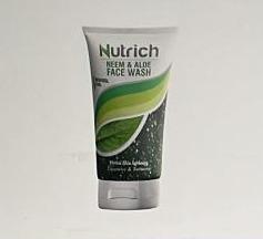 Nutrich Cream & Aloe Face Wash (100g) 