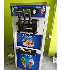 Ice Cream Machine