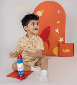 THE TOTLE ASTRO SHIRT