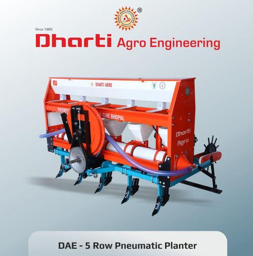 DAE - 5 Row Pneumatic Planter