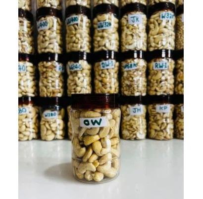 GW Organic Whole Cashew Nut